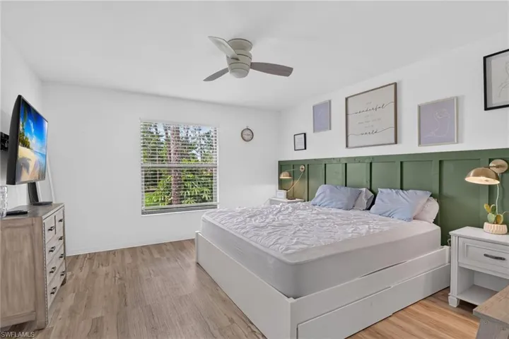 909 Augusta Blvd 7, Naples, Florida 34113