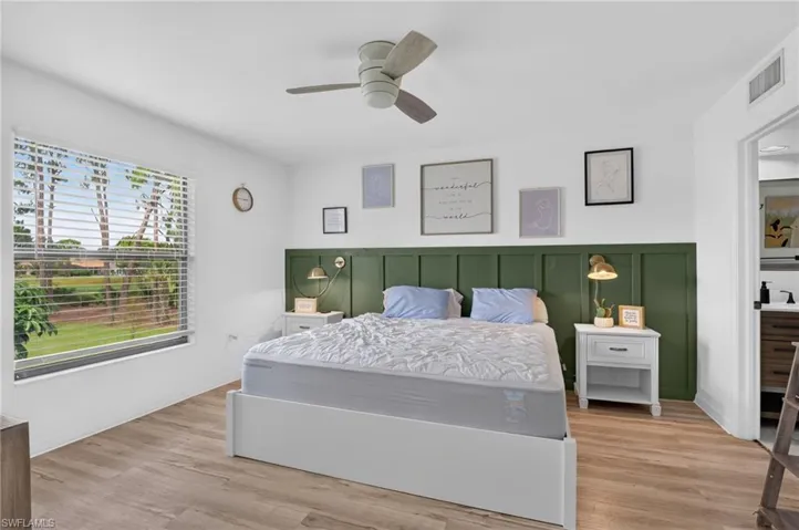 909 Augusta Blvd 7, Naples, Florida 34113