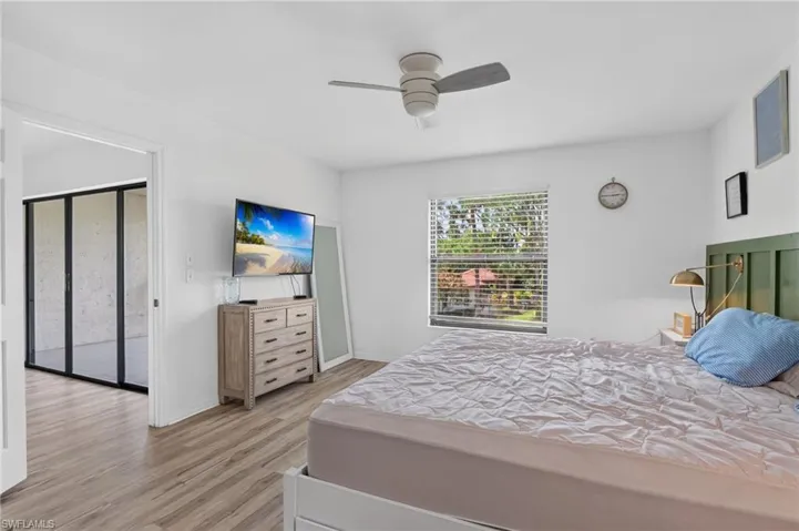 909 Augusta Blvd 7, Naples, Florida 34113
