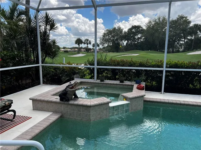 Hot tub