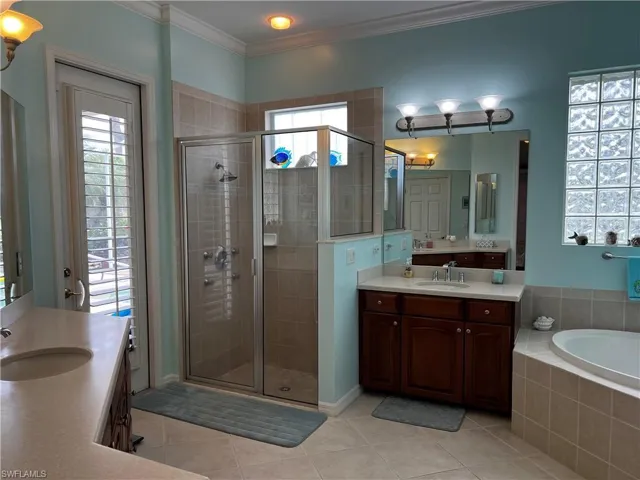 Separate shower and dual sinks