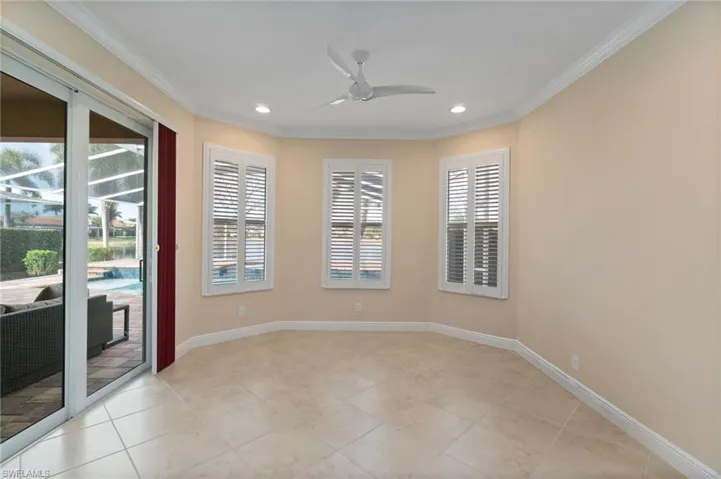 Flex Room