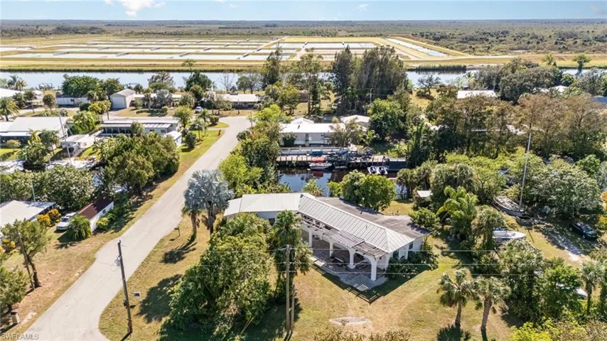 1232  Turkey Creek  LN, Moore Haven, FL 33471