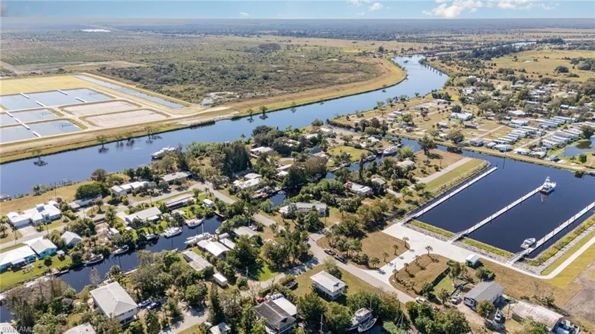 1232  Turkey Creek  LN, Moore Haven, FL 33471
