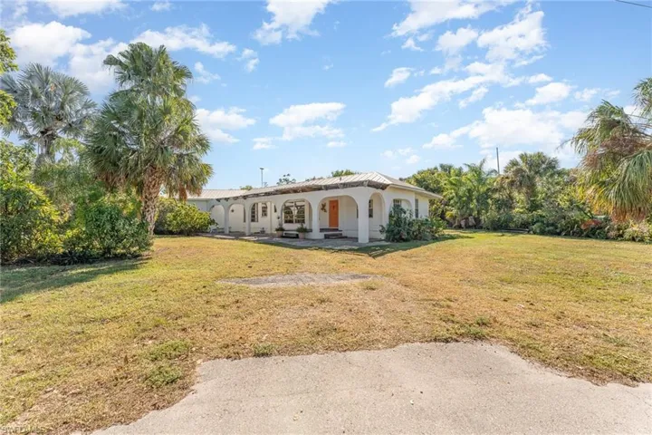 1232  Turkey Creek  LN, Moore Haven, FL 33471