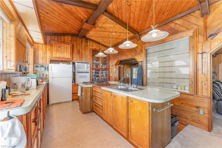 1232  Turkey Creek  LN, Moore Haven, FL 33471