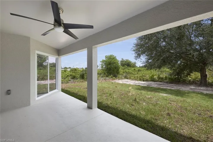 View of patio / terrace with ceiling fan