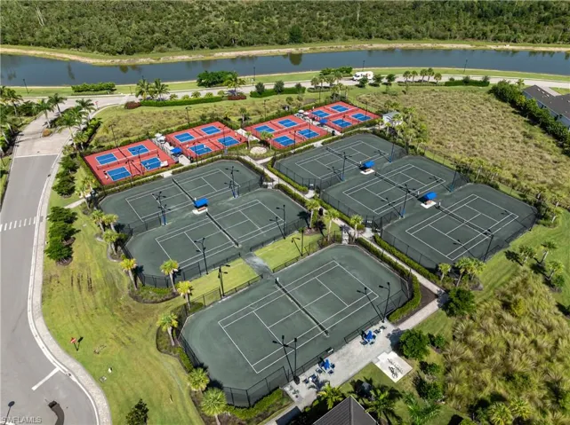 Tennis and pickleball courts
