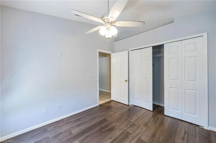 841  8th SE ST, Naples, FL 34117