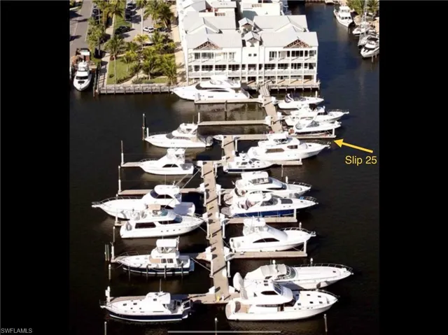 1001  10th S AVE, Naples, FL 34102