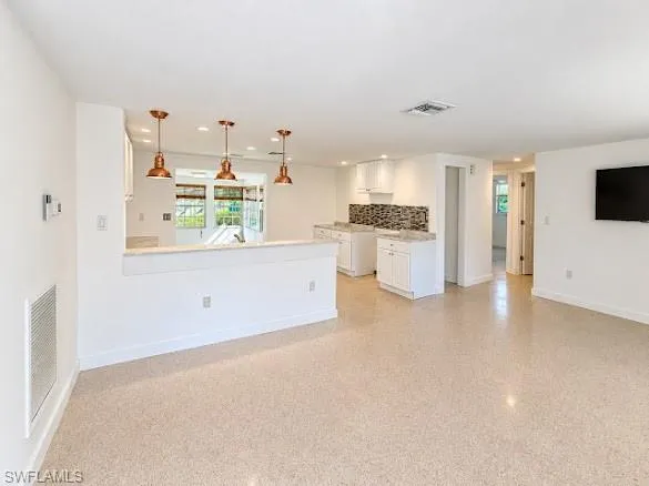 646 Aqui Esta Dr, Punta Gorda, Florida 33950