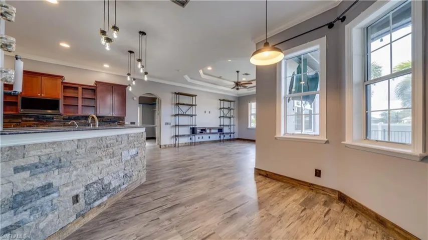 3802 Sw 3rd St, Cape Coral, Florida 33991