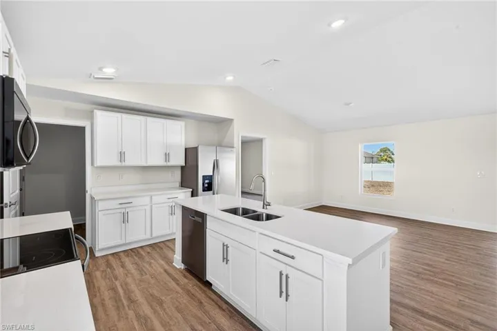 221 Nw 15th St, Cape Coral, Florida 33993