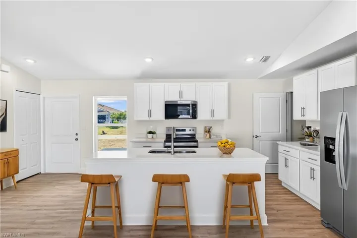 221 Nw 15th St, Cape Coral, Florida 33993