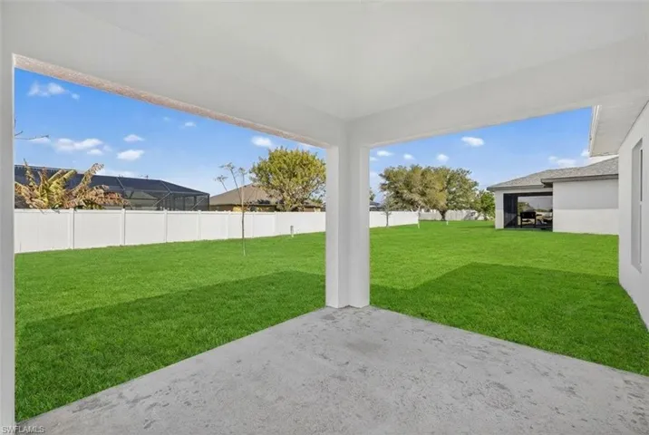 221 Nw 15th St, Cape Coral, Florida 33993