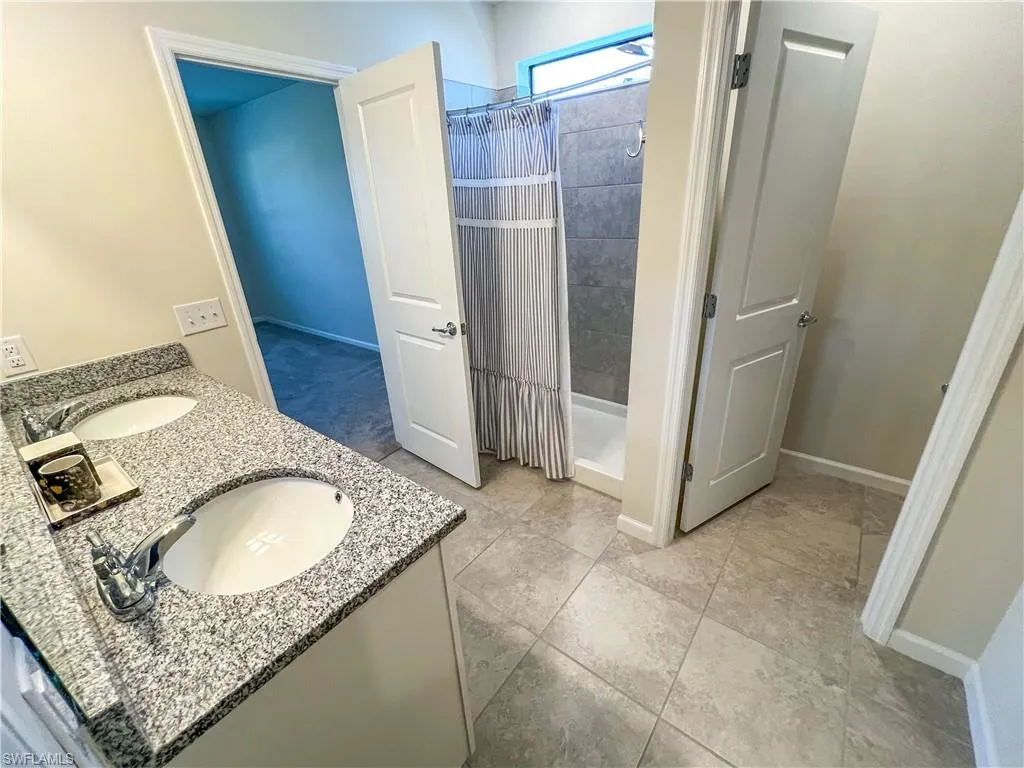 10811 Firebush CIR, North Fort Myers, FL 33917,225004063
