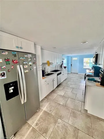 2239  Queen Anne  DR, Fort Myers, FL 33905