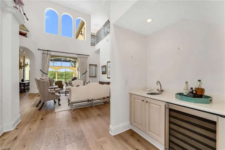 8572 Bellagio Dr, Naples, Florida 34114