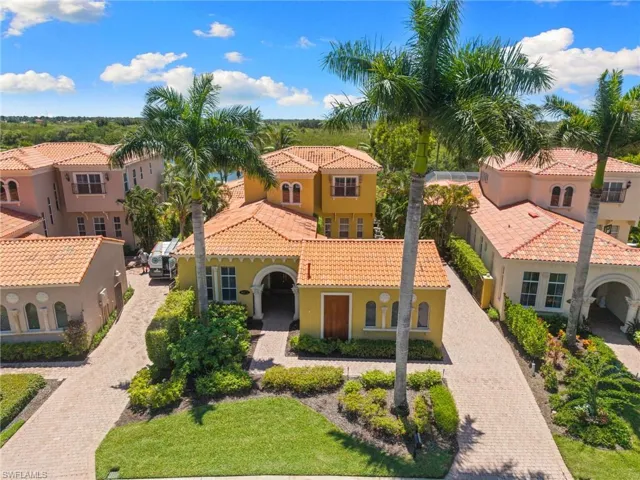 8572 Bellagio Dr, Naples, Florida 34114