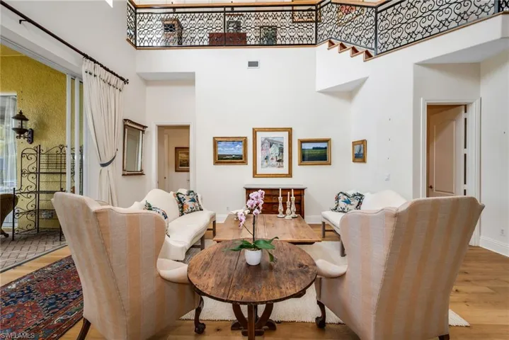8572 Bellagio Dr, Naples, Florida 34114