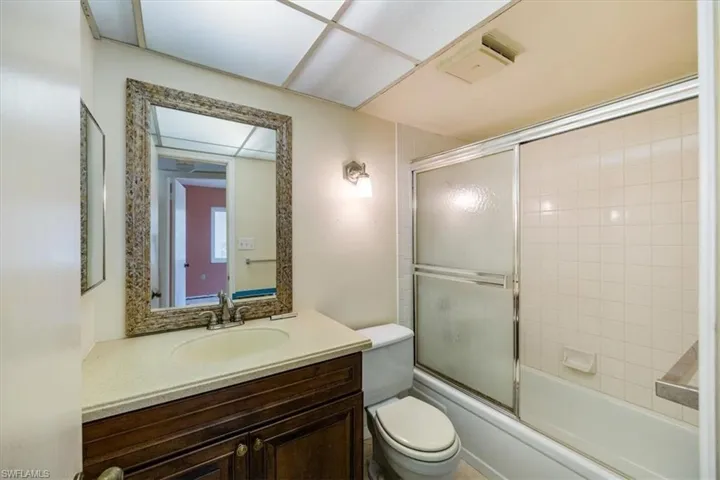 501 Forest Lakes Blvd # 212, Naples Fl 34105
