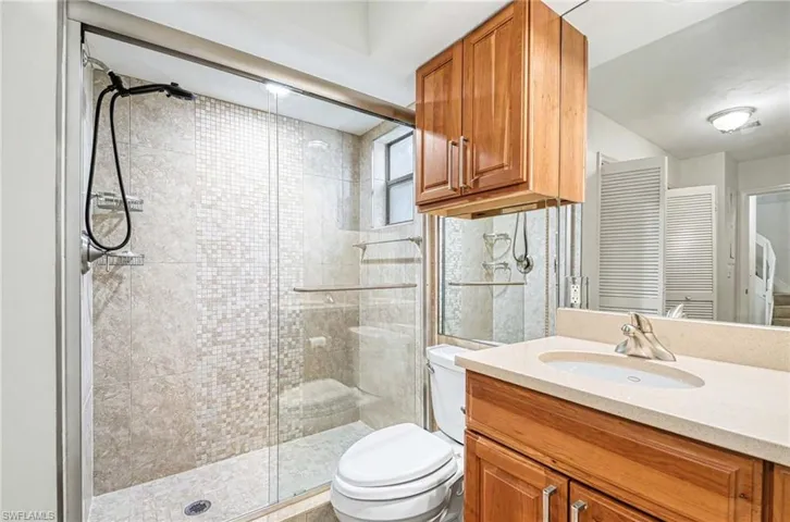 1325 Solana Rd K3, Naples, Florida 34103