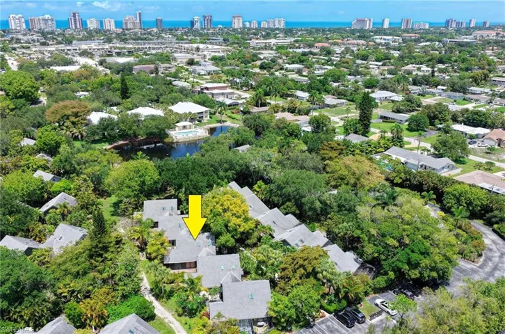 1325 Solana Rd K3, Naples, Florida 34103