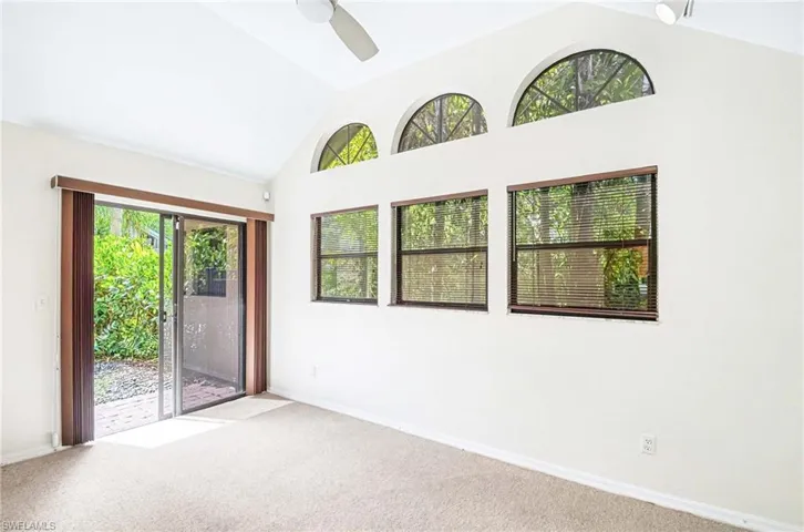 1325 Solana Rd K3, Naples, Florida 34103