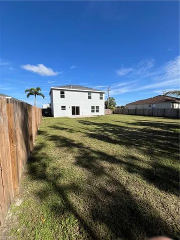 2208 Sw 32nd St, Cape Coral Fl 33914