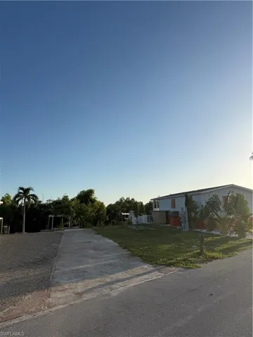 3853 Cherry Ln, St. James City, Florida 33956