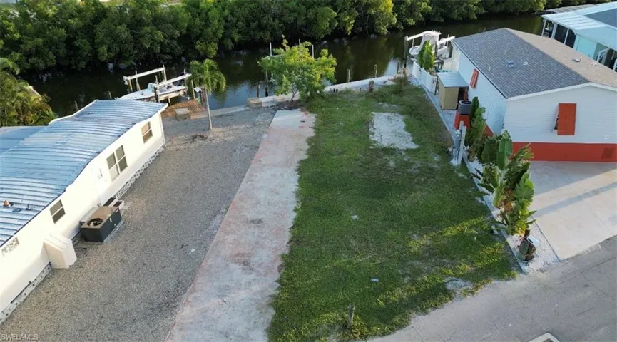 3853 Cherry Ln, St. James City, Florida 33956