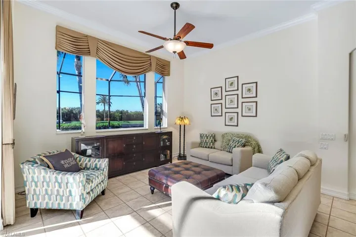 2022 El Dorado Pkwy W, Cape Coral, Florida 33914