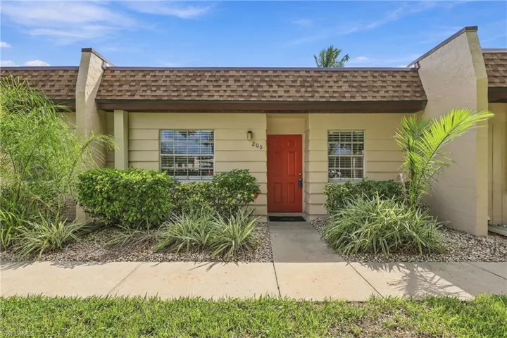 6300 S Pointe Blvd 208, Fort Myers, Florida 33919