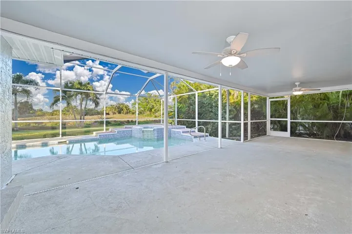 801 SE 41st  ST, Cape Coral, FL 33904