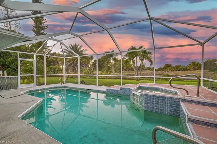 801 SE 41st  ST, Cape Coral, FL 33904