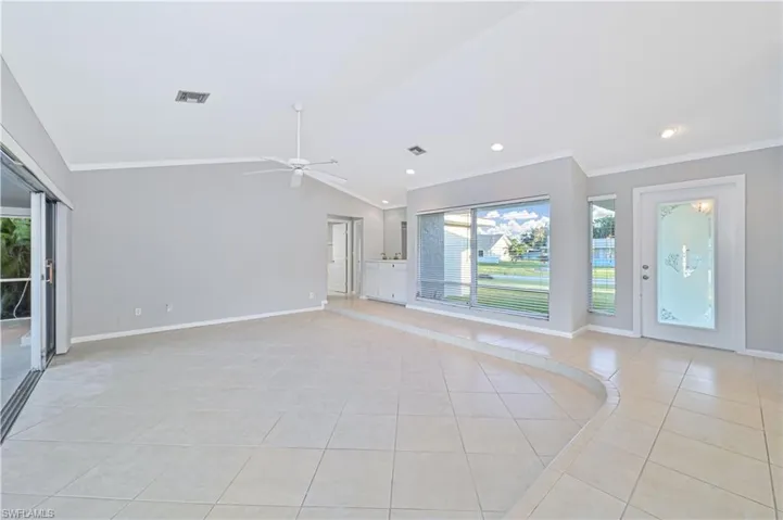 801 SE 41st  ST, Cape Coral, FL 33904