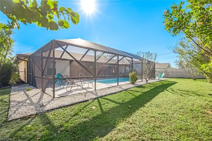 225 SW 38th  ST, Cape Coral, FL 33914