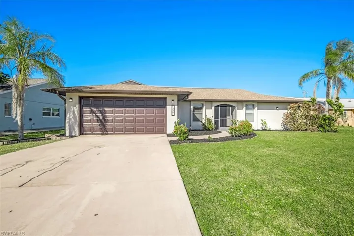 225 SW 38th  ST, Cape Coral, FL 33914