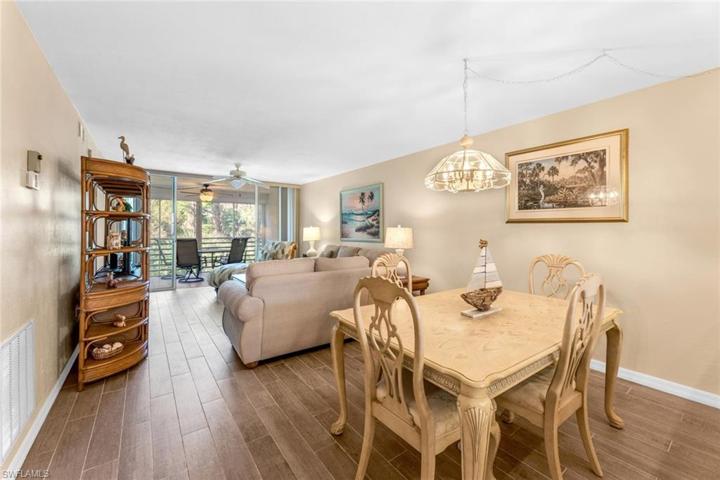 290 NAPLES COVE DR # 2202, NAPLES FL 34110