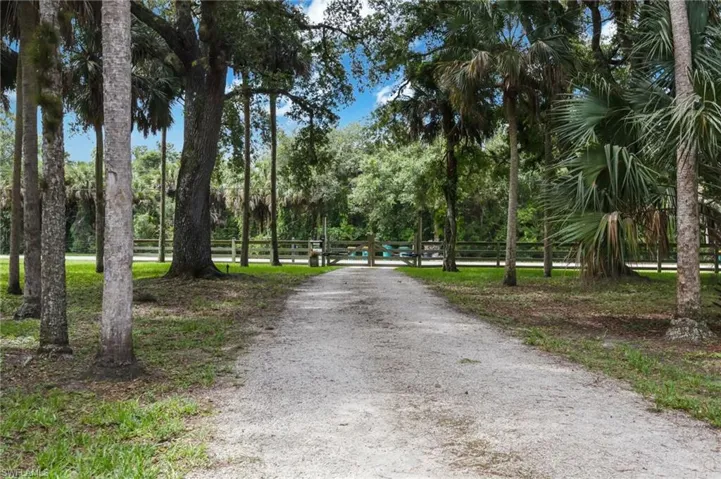 4315 13th Ave Sw, Naples, Florida 34116