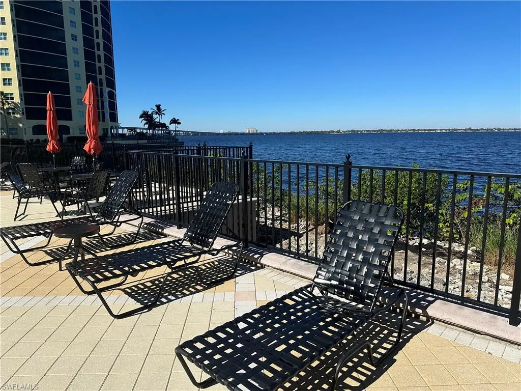 2825 Palm Beach BLVD, Fort Myers, FL 33916,224098163
