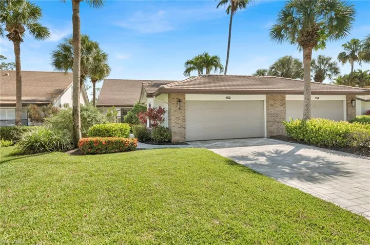 152  Cypress View  DR, Naples, FL 34113