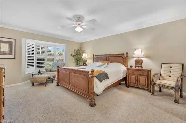 152  Cypress View  DR, Naples, FL 34113