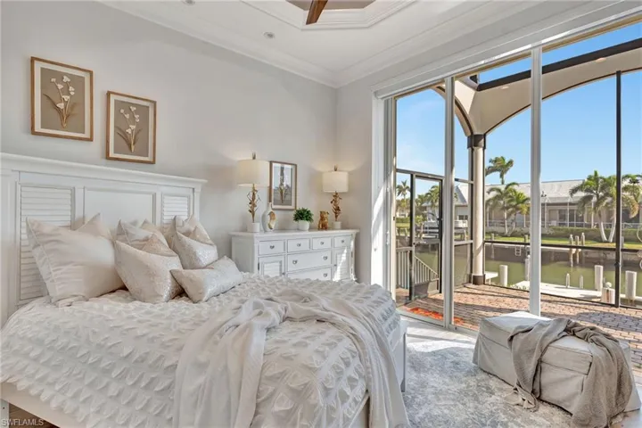 2nd downstairs bedroom