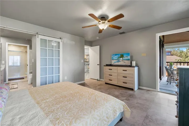 2065 W Lakeview  BLVD, North Fort Myers, FL 33903