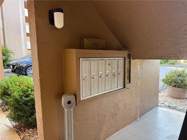 2065 W Lakeview  BLVD, North Fort Myers, FL 33903