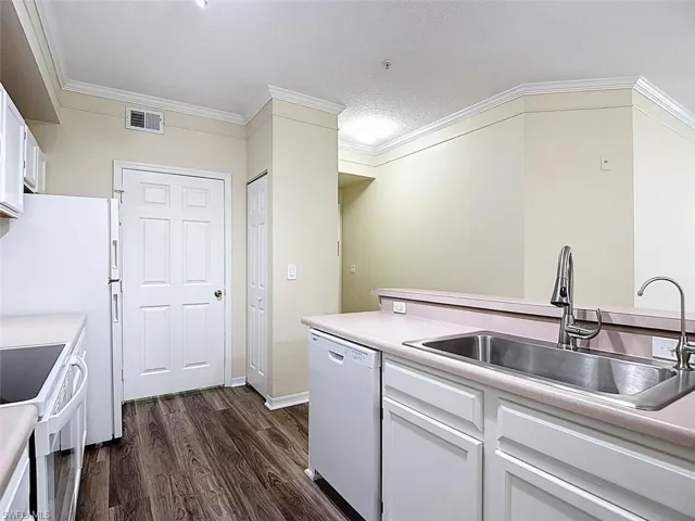 11571 Villa Grand 615, Fort Myers, Florida 33913