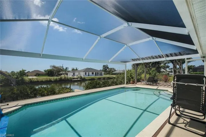 32 SW 15th ST, CAPE CORAL FL 33991