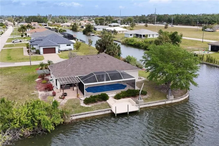 32 SW 15th ST, CAPE CORAL FL 33991