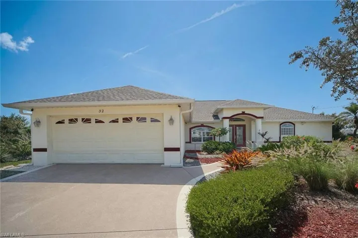 32 SW 15th ST, CAPE CORAL FL 33991
